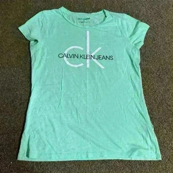 Casual Calvin Klein Everyday Green T Shirt Size Medium - Picture 1 of 9